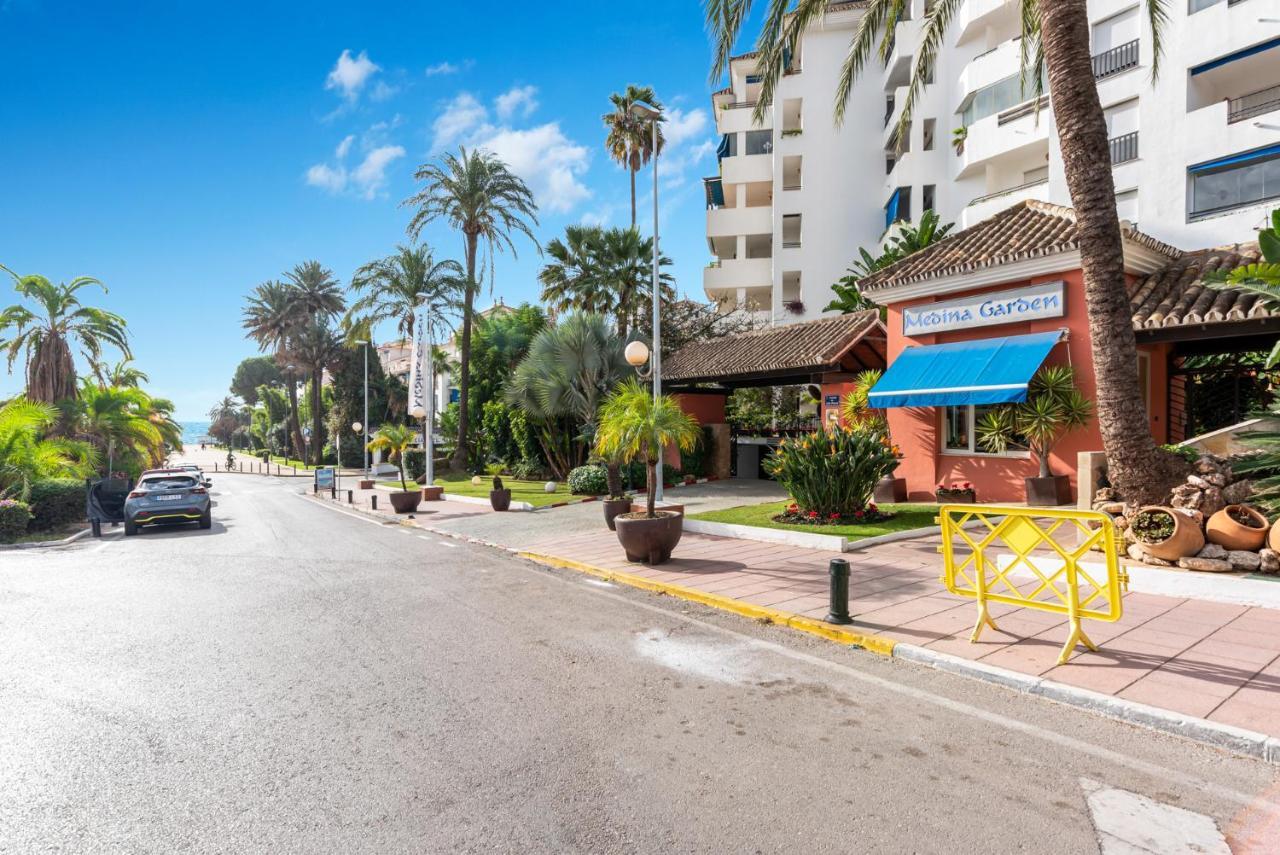 Modern Apartment - 2 Bedrooms, Beachside - Puerto Banus Marbella Eksteriør bilde